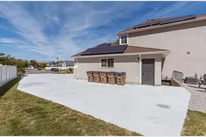 691 E Kings Peak Cv, Draper, UT 84020 - Photo 51