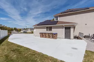 691 E Kings Peak Cv, Draper, UT 84020 - Photo 51