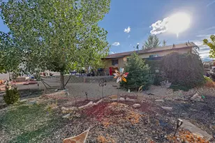 8557 S McIntyre Way, West Jordan, UT 84081 - Photo 33