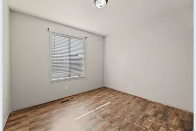 8557 S McIntyre Way, West Jordan, UT 84081 - Photo 17