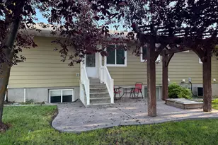 393 E 2440 N, North Logan, UT 84341 - Photo 5