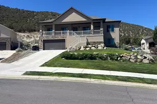 3961 E Yakima Way, Eagle Mountain, UT 84005 - Photo 3