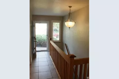 10344 South Eastdell Dr, Sandy, UT 84092 - Photo 27