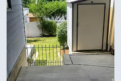 10344 South Eastdell Dr, Sandy, UT 84092 - Photo 5