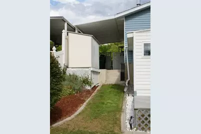 10344 South Eastdell Dr, Sandy, UT 84092 - Photo 19