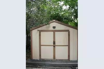 10344 South Eastdell Dr, Sandy, UT 84092 - Photo 17