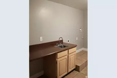 10344 South Eastdell Dr, Sandy, UT 84092 - Photo 43