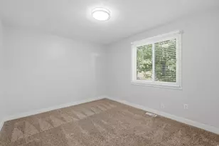 853 S 900 E, Salt Lake City, UT 84102 - Photo 15