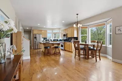 419 E 12100 S, Draper, UT 84020 - Photo 15