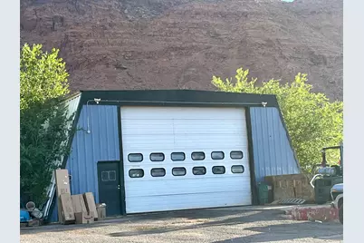 1082 S Main St, Moab, UT 84532 - Photo 5