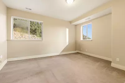 2527 E Bonneville Terrace Dr, Ogden, UT 84403 - Photo 57