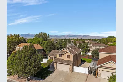 5443 N Cricket Ln E, Stansbury Park, UT 84074 - Photo 33