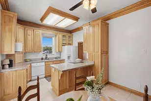 211 S 500 W, Lehi, UT 84043 - Photo 9