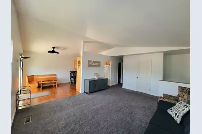 685 E 2400 N, North Ogden, UT 84414 - Photo 3
