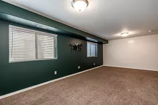 1865 W 5050 S, Roy, UT 84067 - Photo 27