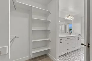 531 E 600 S, Hyrum, UT 84319 - Photo 15