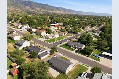1277 E Jeff St N, Layton, UT 84040 - Photo 31