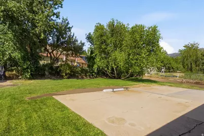 1277 E Jeff St N, Layton, UT 84040 - Photo 29