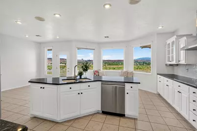 803 E Lizzie Ln, Saint George, UT 84790 - Photo 15