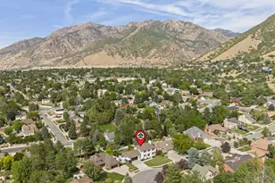 3329 E Stonehill Ln, Cottonwood Heights, UT 84121 - Photo 63