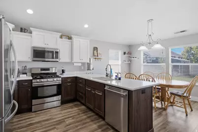 2831 W 2325 N, Plain City, UT 84404 - Photo 13
