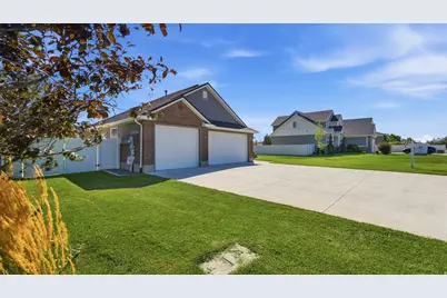 2831 W 2325 N, Plain City, UT 84404 - Photo 39