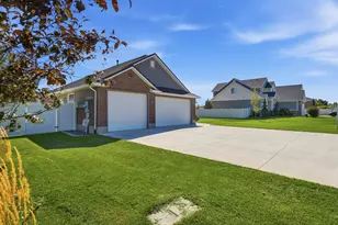 2831 W 2325 N, Plain City, UT 84404 - Photo 39