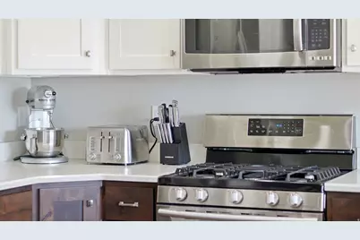 2831 W 2325 N, Plain City, UT 84404 - Photo 17
