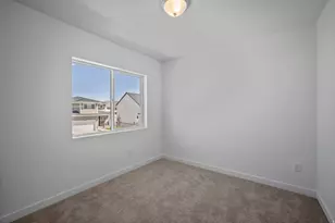 2094 E Swallow Dr, Eagle Mountain, UT 84005 - Photo 9