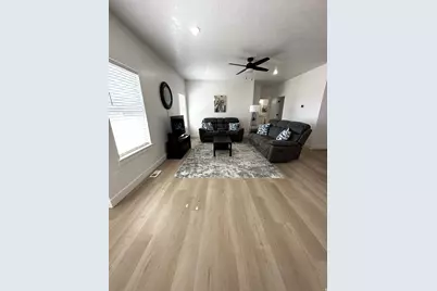 203 W 1000 S, Vernal, UT 84078 - Photo 3