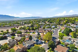 8161 S Creekwood Dr, West Jordan, UT 84088 - Photo 47
