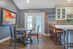 10750 S Dimple Dell Dr, Sandy, UT 84092 - Photo 9