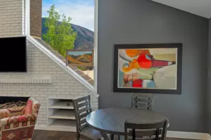 10750 S Dimple Dell Dr, Sandy, UT 84092 - Photo 7
