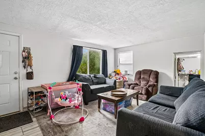 1092 Glendale Dr, Salt Lake City, UT 84104 - Photo 3