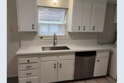 268 W 700 N, Salt Lake City, UT 84103 - Photo 15