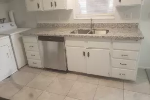 268 W 700 N, Salt Lake City, UT 84103 - Photo 19