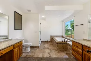 8191 N Sapphire Dr, Saint George, UT 84770 - Photo 15