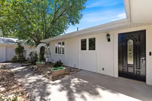 8191 N Sapphire Dr, Saint George, UT 84770 - Photo 1