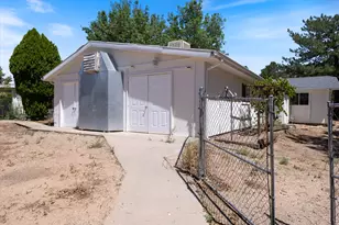 8191 N Sapphire Dr, Saint George, UT 84770 - Photo 35