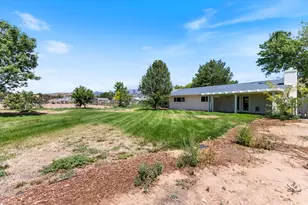 8191 N Sapphire Dr, Saint George, UT 84770 - Photo 31