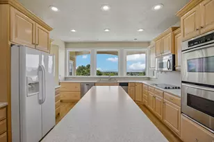 220 E Ridge Rd, Orem, UT 84057 - Photo 9