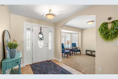 739 W Mindy Cir, Kaysville, UT 84037 - Photo 5