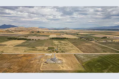 6570 W 600 N, Petersboro, UT 84325 - Photo 53