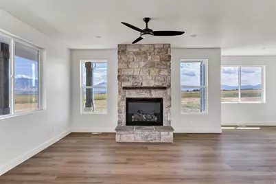 6570 W 600 N, Petersboro, UT 84325 - Photo 9