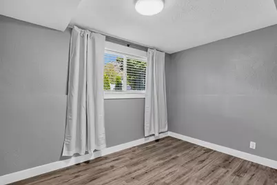 3173 E Barnhill Bay, Cottonwood Heights, UT 84121 - Photo 27
