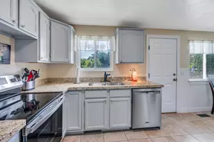 2735 W 7525 S, West Jordan, UT 84084 - Photo 11