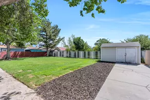 2735 W 7525 S, West Jordan, UT 84084 - Photo 29