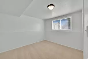 1439 W 2600 N, Clinton, UT 84015 - Photo 17