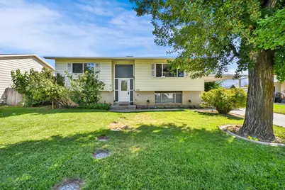 1439 W 2600 N, Clinton, UT 84015 - Photo 1