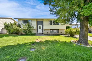 1439 W 2600 N, Clinton, UT 84015 - Photo 1